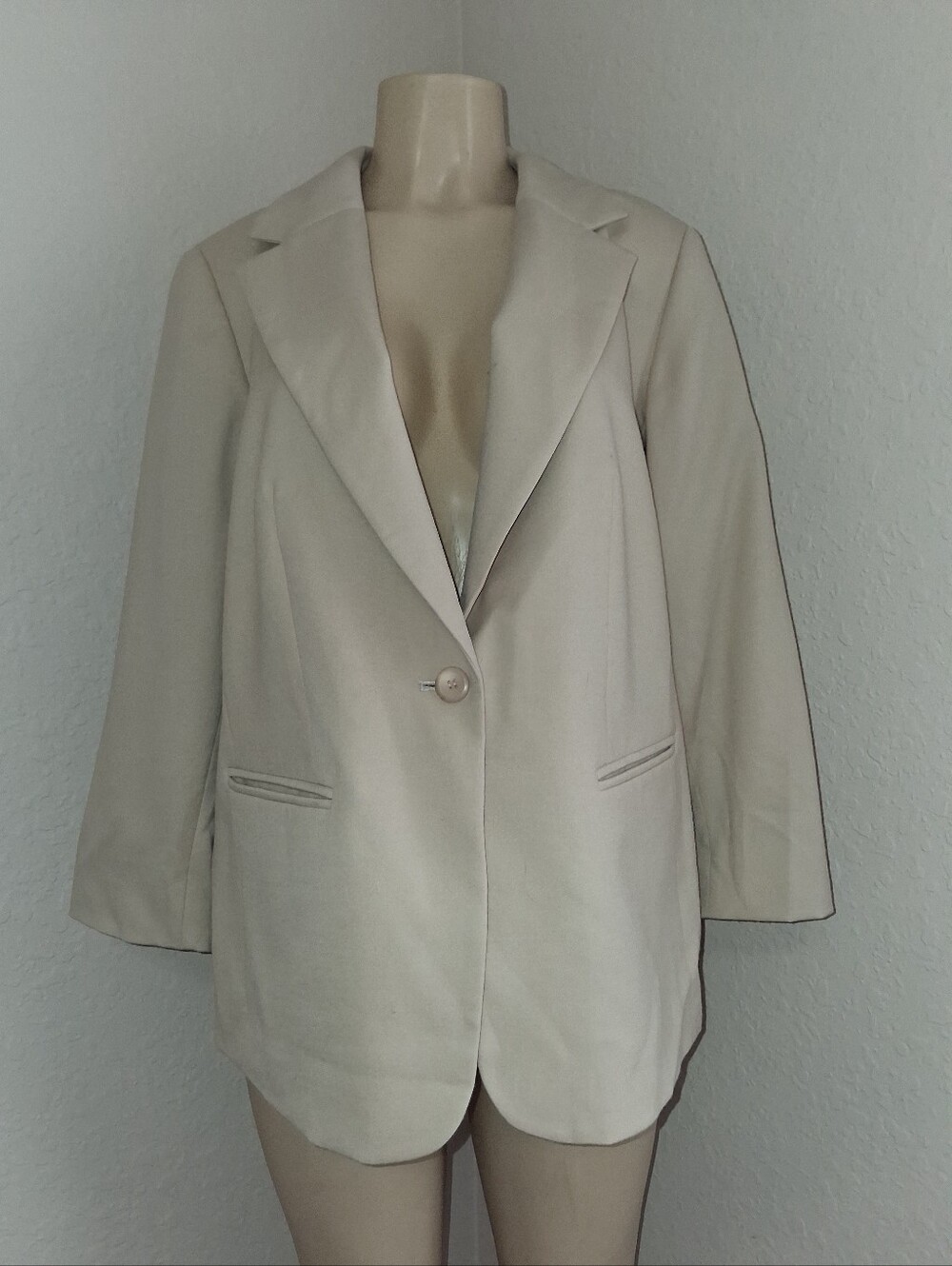 PENDLETON LIGHT KHAKI COLORED JACKET SZ 16W